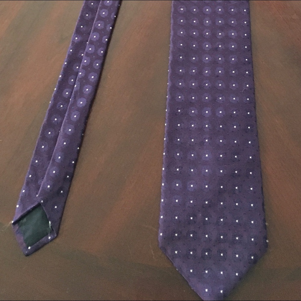 Brooks Brothers tie